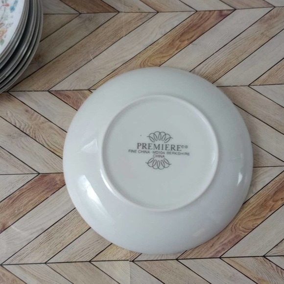 Premiere Fine China Silver Tone Trim Saucer Plates BERKSHIRE Floral Set Of 8 - Picture 4 of 10